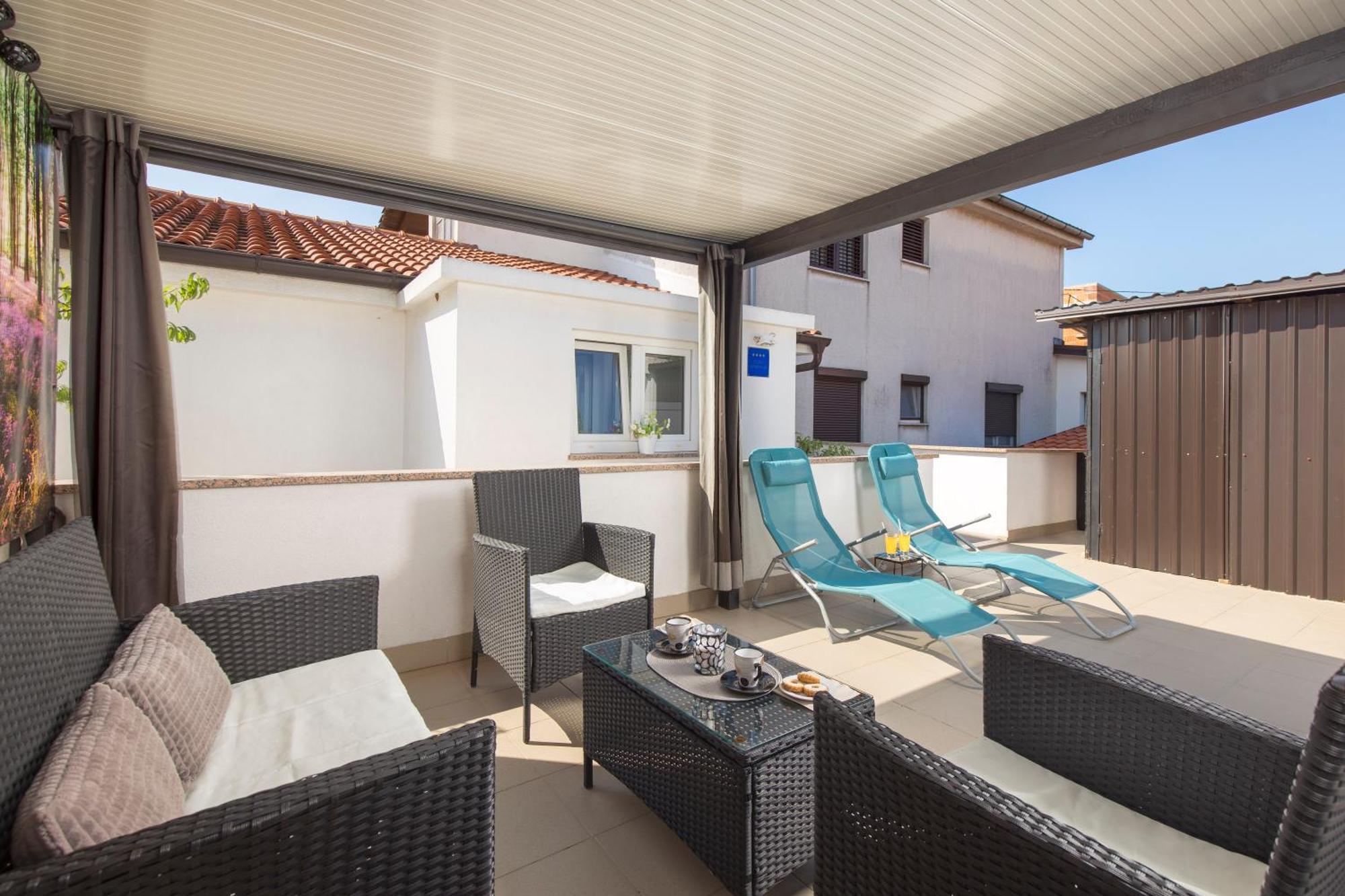 Apartman Slavica Риека Экстерьер фото