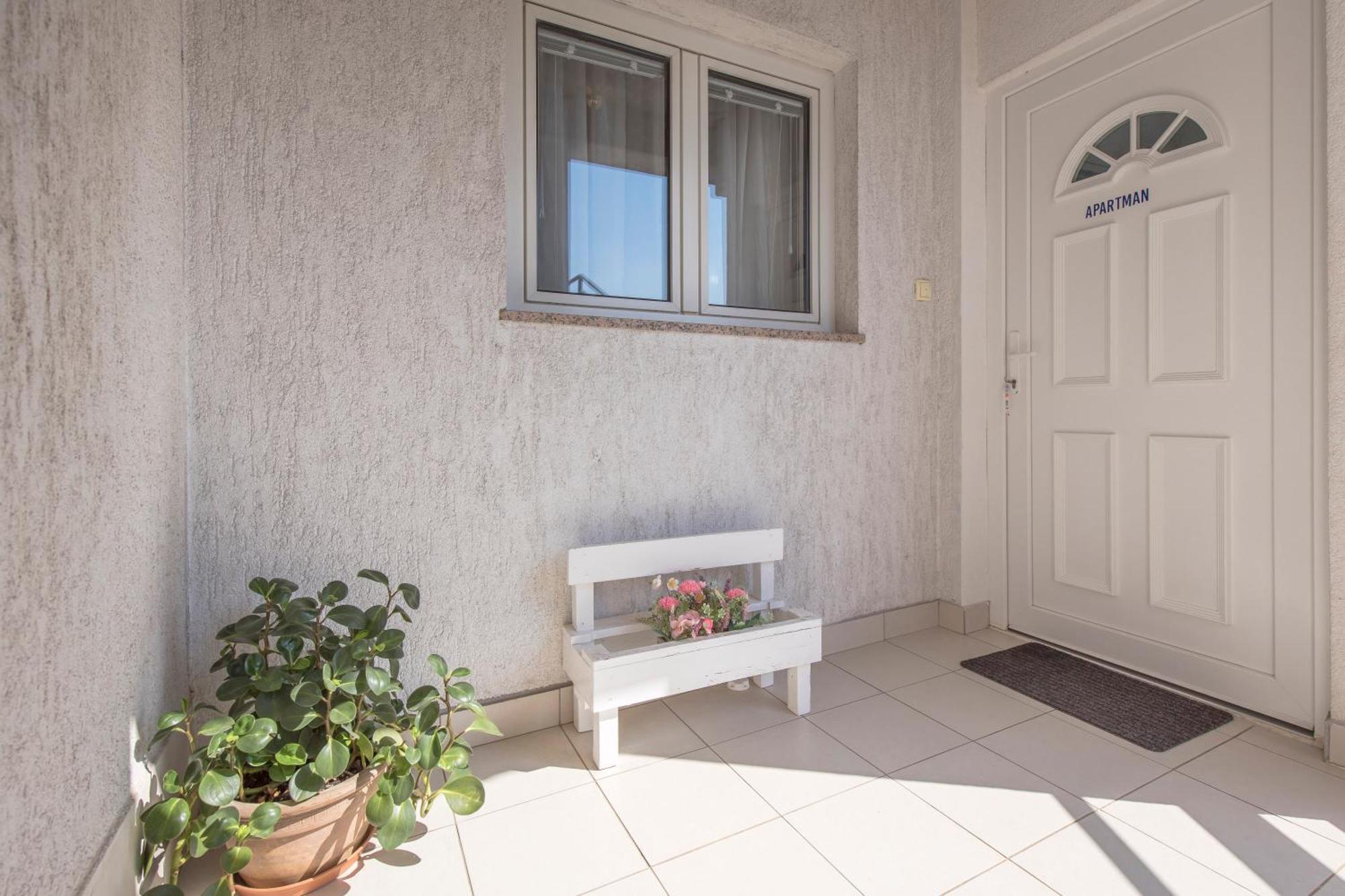 Apartman Slavica Риека Экстерьер фото